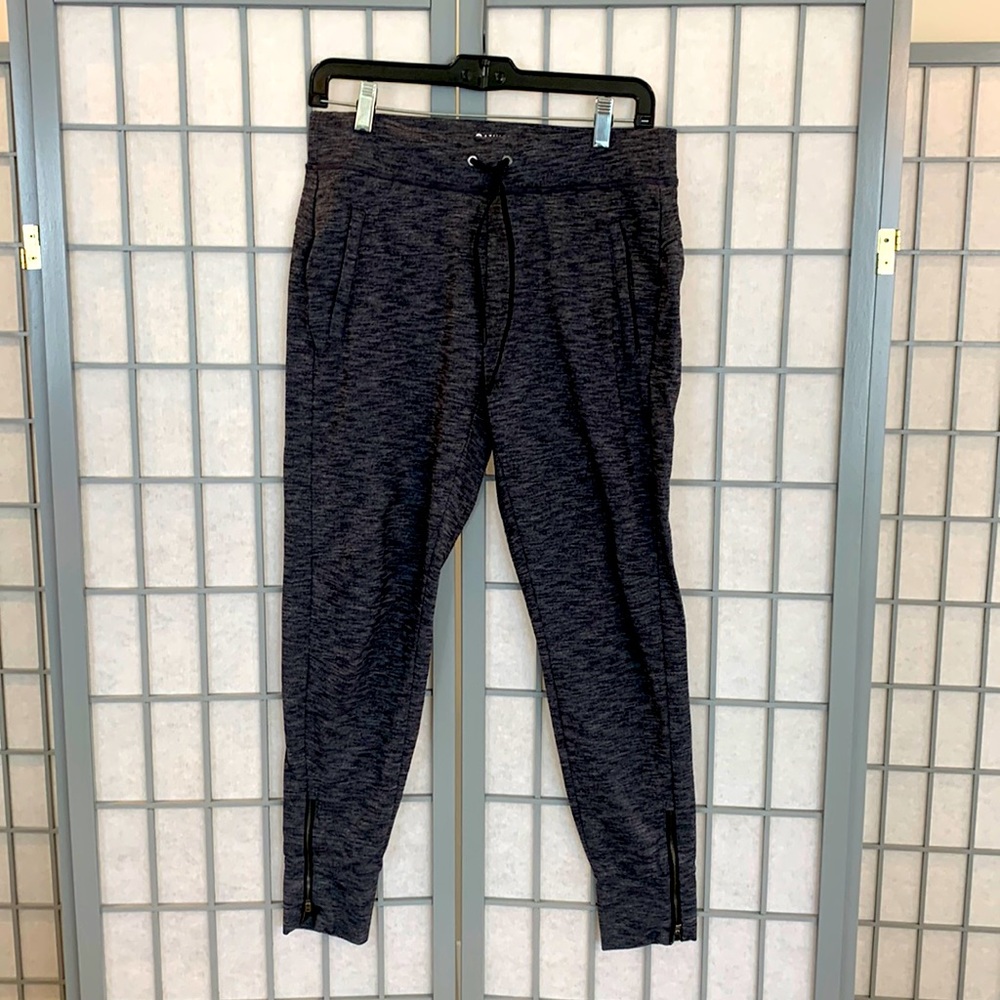 Athleta Heather gray joggers size S
